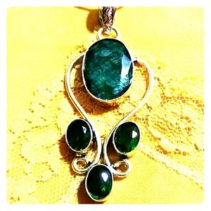 -EMERALD & CHROME GREEN DIOPSIDE. ON AN-18" INCH- STERLING CHAIN.
